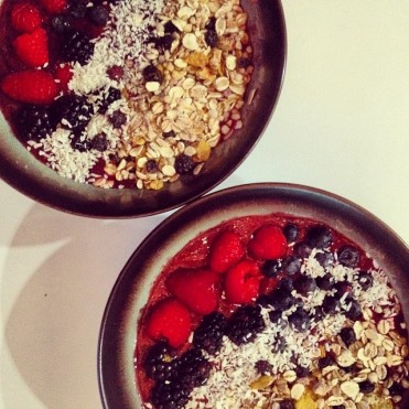 A beautiful acai bowl image from an artist on instagram